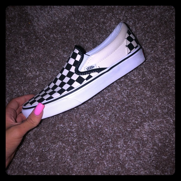 Vans Shoes - Checker Vans (Slip-On)